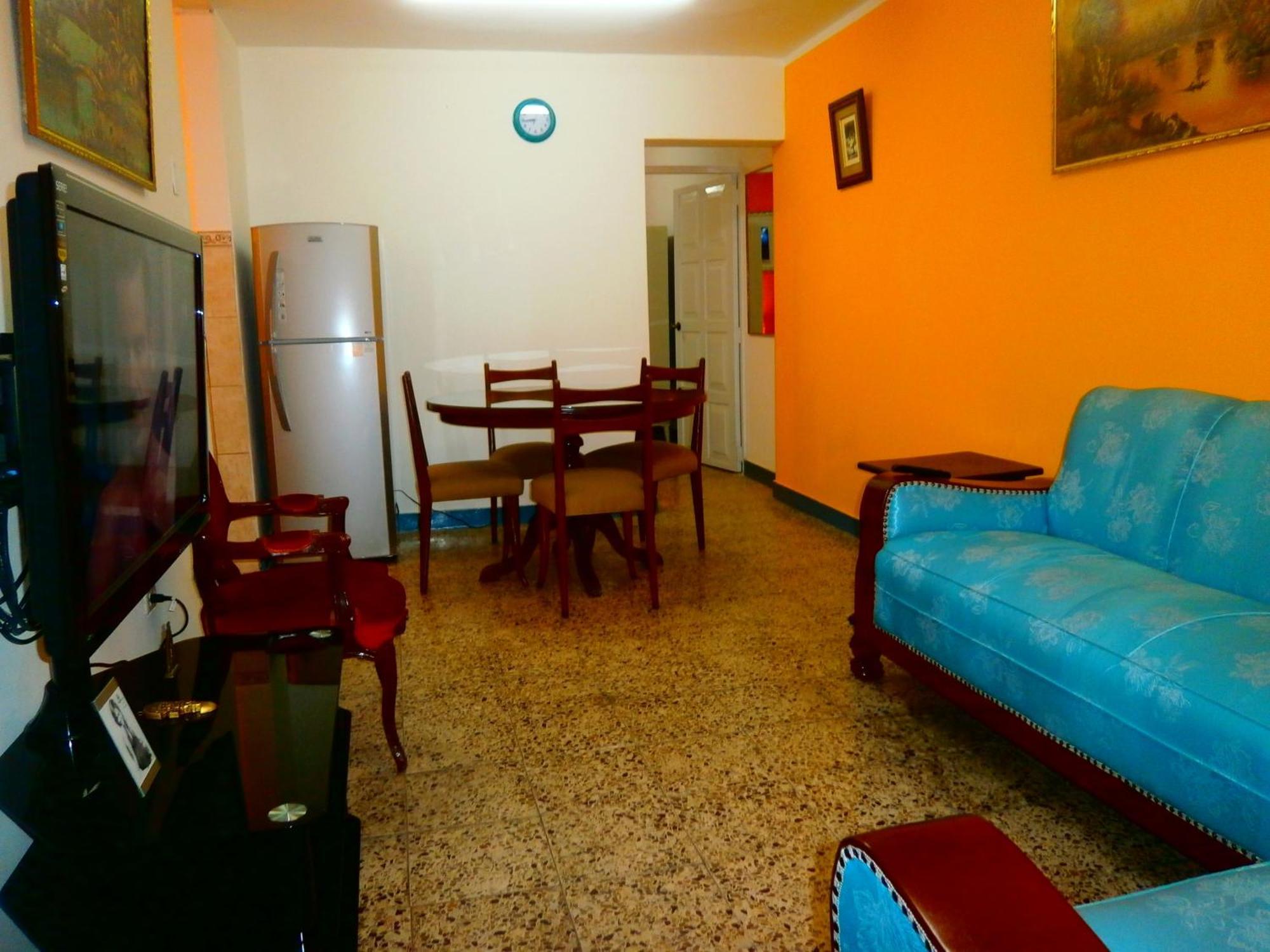 Hostel Strenua - Las Quintanas Trujillo Pokój zdjęcie