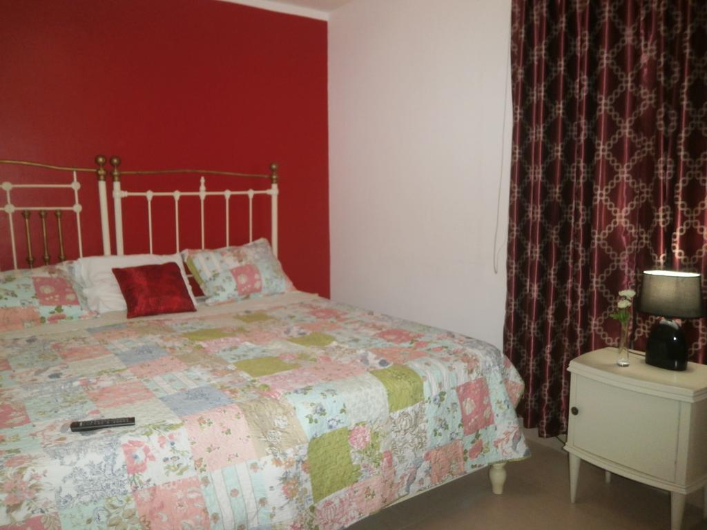 Hostel Strenua - Las Quintanas Trujillo Zewnętrze zdjęcie